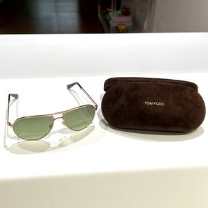 Tom Ford aviator tinted sunglasses, Rose Gold frame w/case
